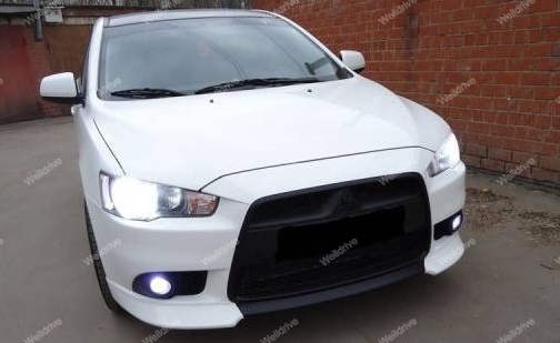 Клыки Mitsubishi Lancer X 10 переднего бампера рестайлинг