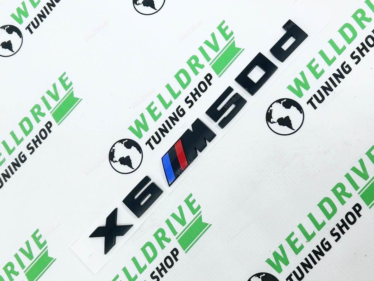 Шильдик BMW X6 M50d черный матовый