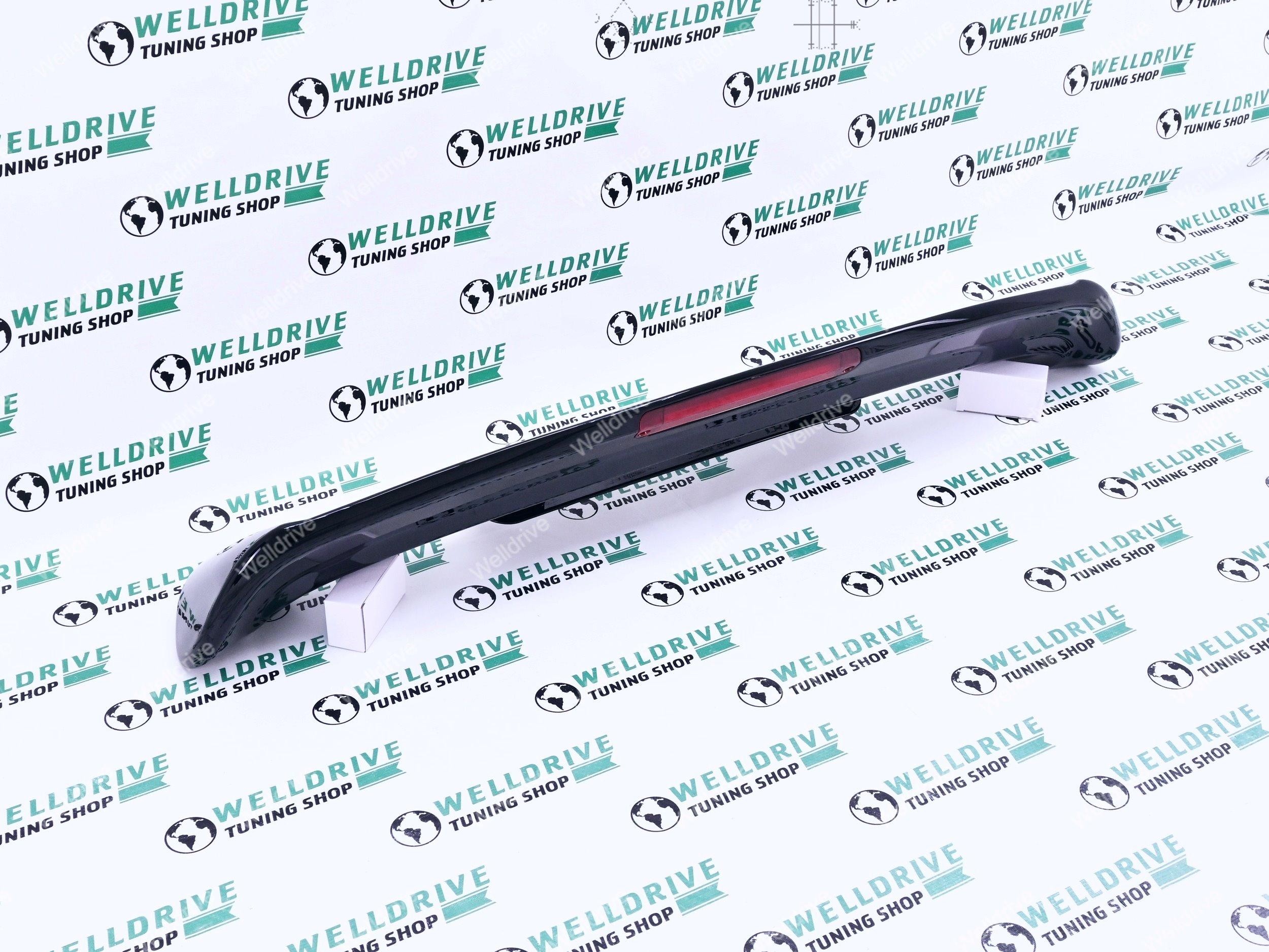 Спойлер Toyota Land Cruiser 100 05-07 со стопом черный глянец