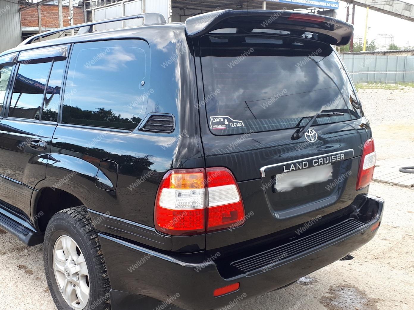 Спойлер Toyota Land Cruiser 100 05-07 со стопом черный глянец