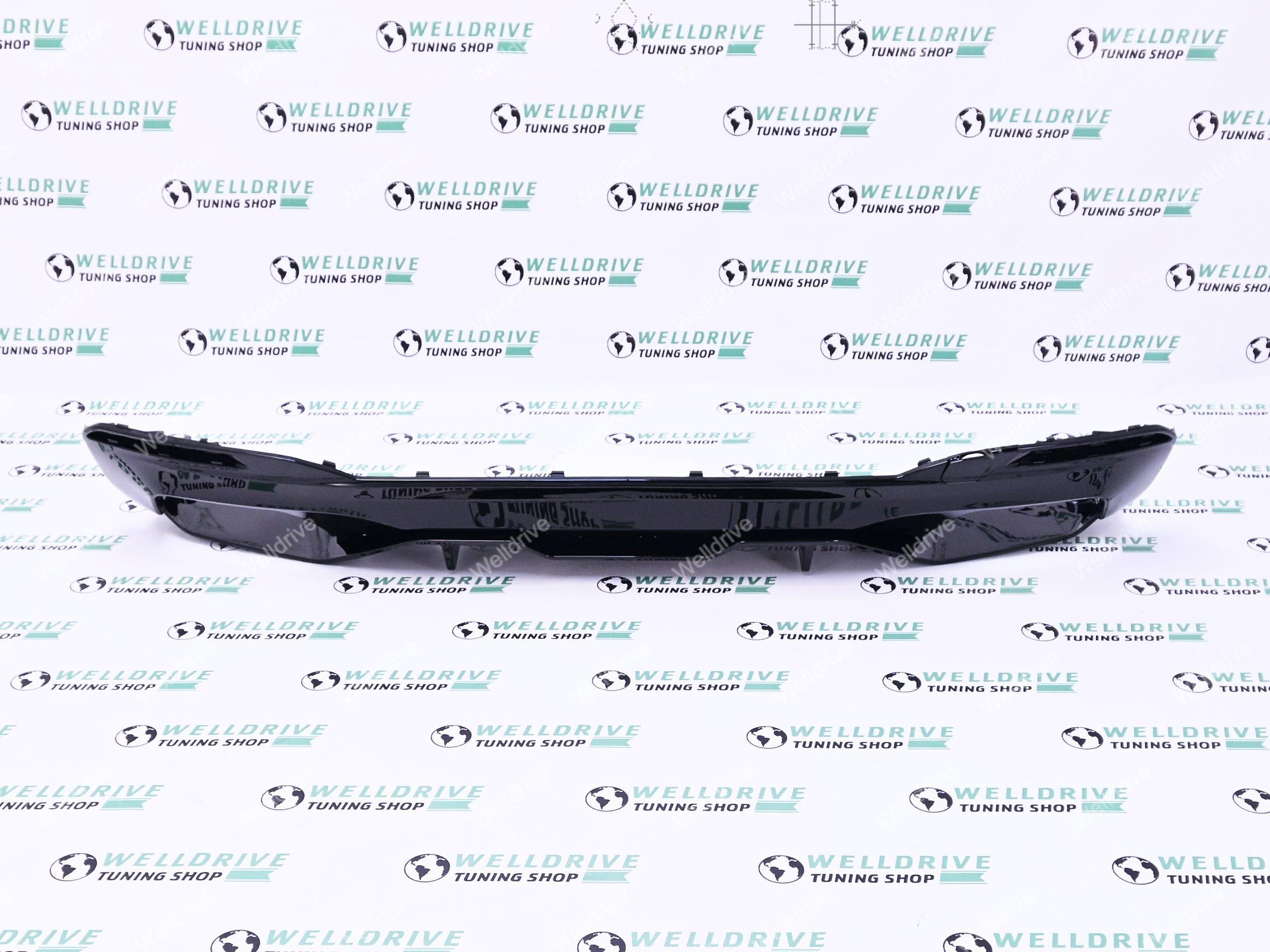 Диффузор BMW 5-series G30 G31 M-Performance под насадки 440 16-22 черный глянец