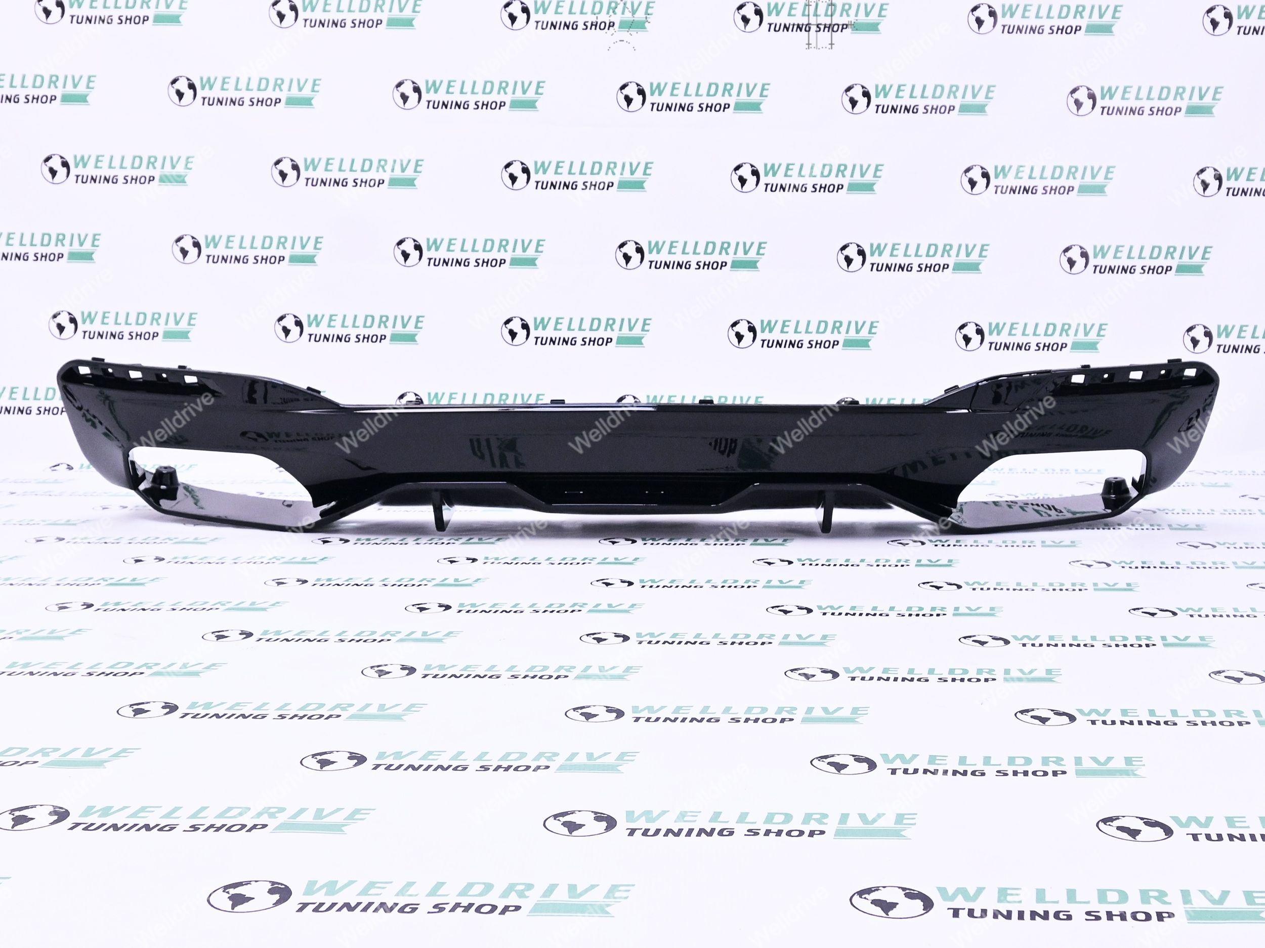 Диффузор BMW 5-series G30 G31 M-Performance под насадки 440 16-22 черный глянец