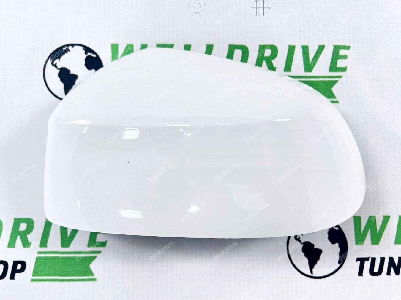 Накладка на левое зеркало заднего вида BMW X4 F26 14-18 белая сток